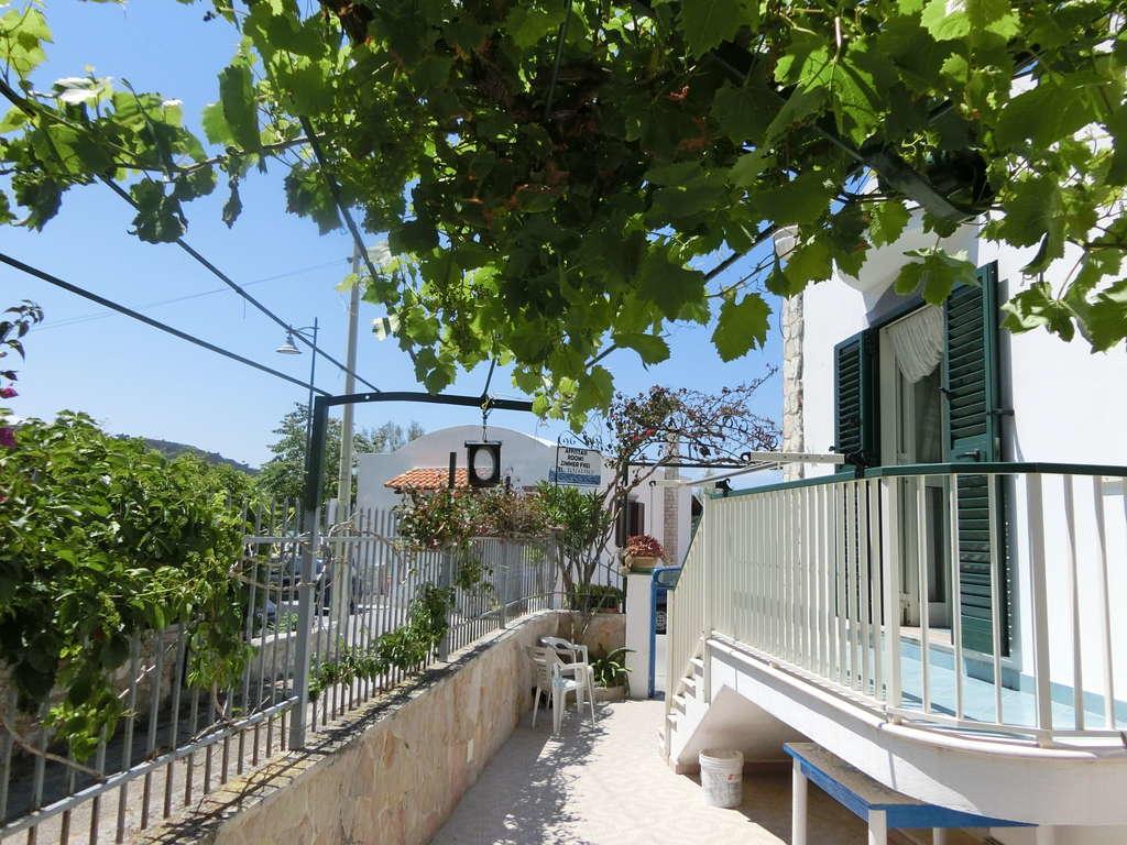 פסקיצ'י Blu Marine Casa A 10Mt Dalla Spiaggia מראה חיצוני תמונה